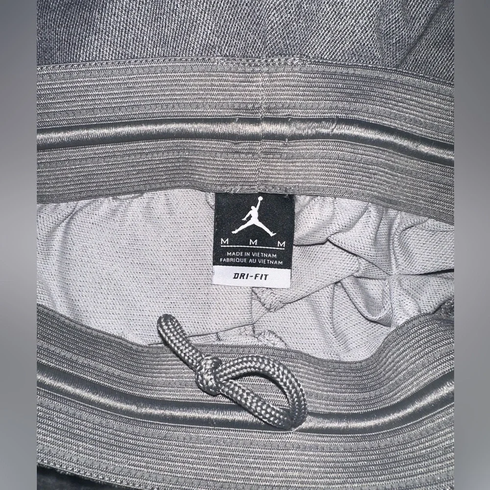 Jordan Brand Gray Dri-FIT Track Pants | Men’s Size Medium | Athletic Joggers